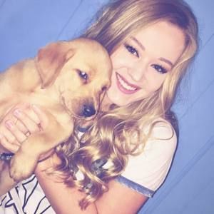 Meet your Posher, Lauren